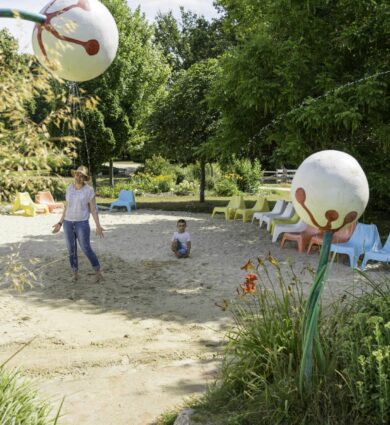 la plage, les Jardins de Brocéliande