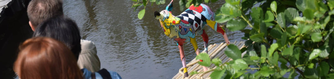 Exposition Animals Garden Party