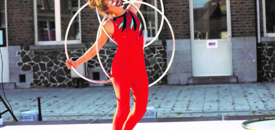 cruda spectacle collectif à sens unique